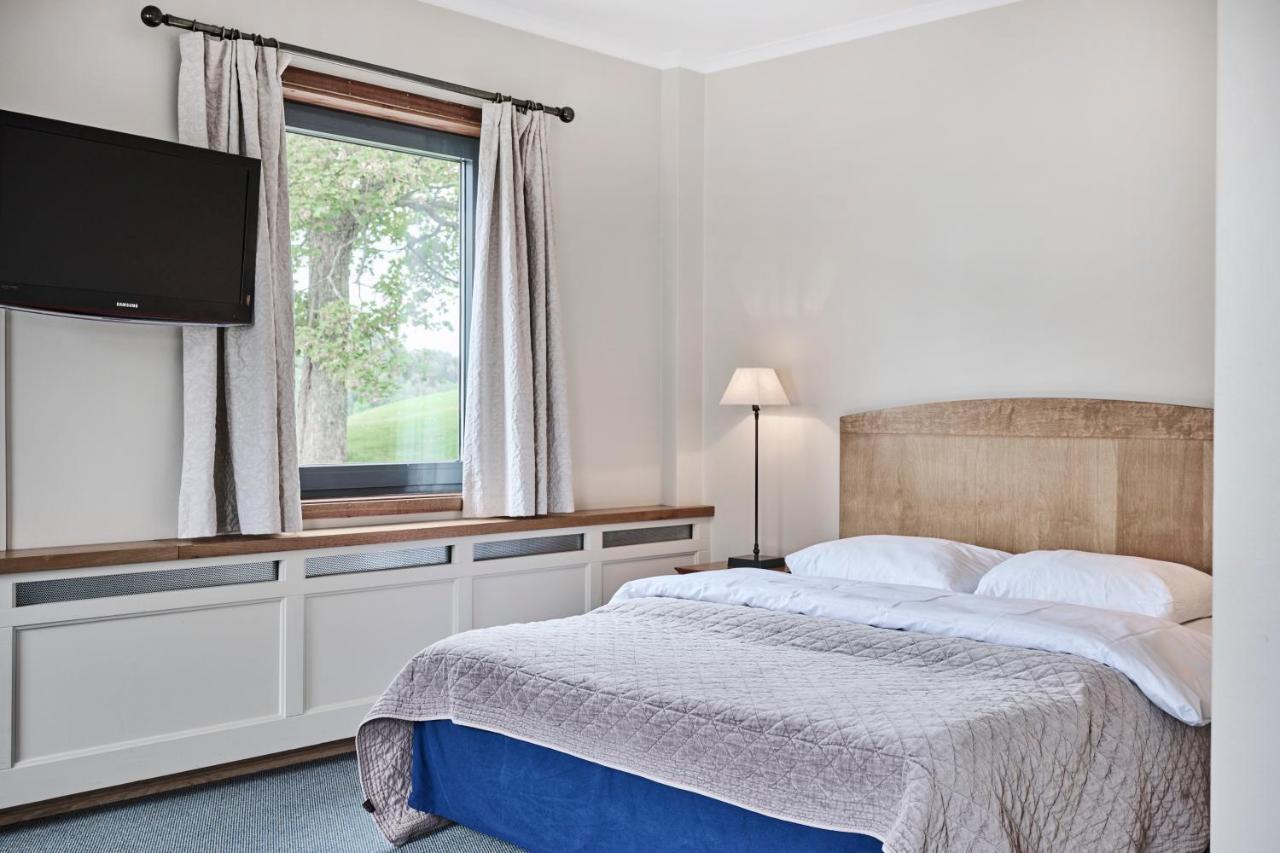 Rederiet Hotel Фарсунн Экстерьер фото